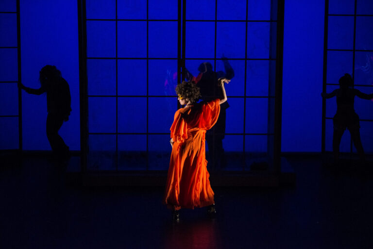 Roméo et Juliette de Shakespeare par la Compagnie Viva, photo de scène