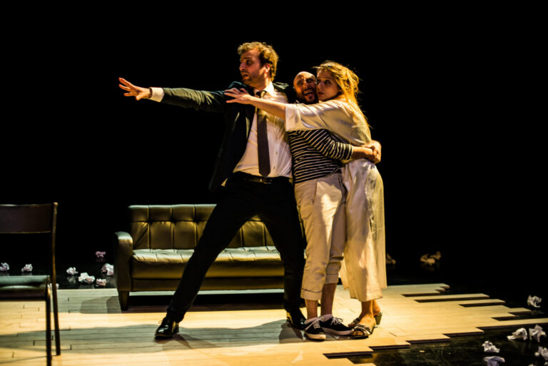 On purge bébé de Feydeau par la Compagnie Viva, photo de scène