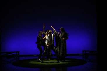 Beaucoup de bruit pour rien de Shakespeare par la Compagnie Viva, photo de scène