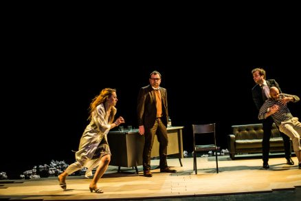 On purge bébé de Feydeau par la Compagnie Viva, photo de scène
